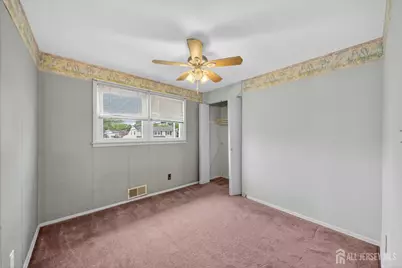 95 Pine Street, Iselin, NJ 08830 - Photo 19