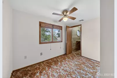 95 Pine Street, Iselin, NJ 08830 - Photo 13