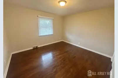 65 Oak Street, Carteret, NJ 07008 - Photo 9
