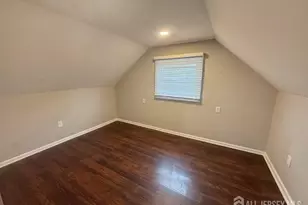 65 Oak St, Carteret, NJ 07008 - Photo 13