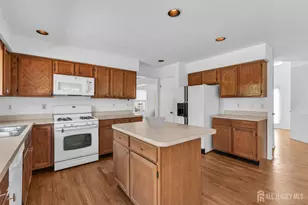 26 Brandywine Dr, Old Bridge Township, NJ 07747 - Photo 17