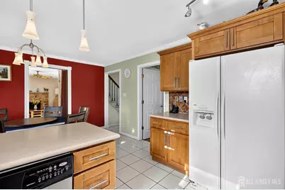 30 N Hamilton Lane, Plainsboro Township, NJ 08536 - Photo 11