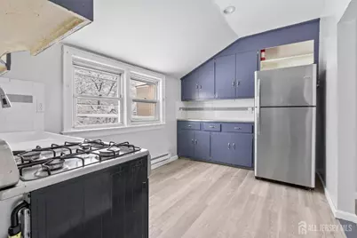 211 North 13th Street #3, Newark, NJ 07107 - Photo 5
