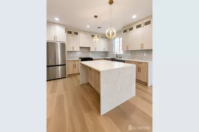10 Charles Street, Edison, NJ 08820 - Photo 3