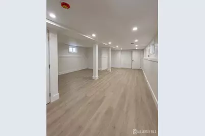 10 Charles Street, Edison, NJ 08820 - Photo 19