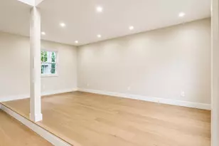 10 Charles St, Edison, NJ 08820 - Photo 9