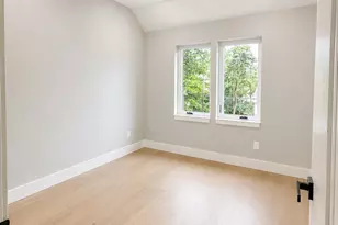 10 Charles St, Edison, NJ 08820 - Photo 21