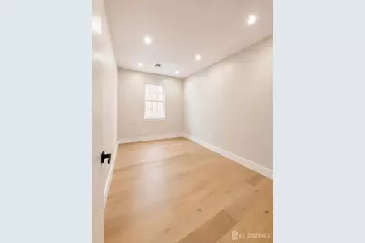 10 Charles Street, Edison, NJ 08820 - Photo 15