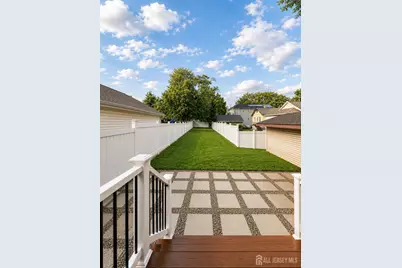 10 Charles Street, Edison, NJ 08820 - Photo 23