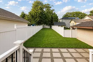 10 Charles St, Edison, NJ 08820 - Photo 23