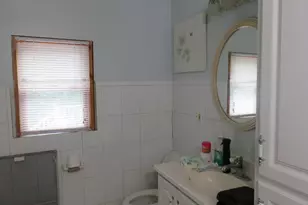 12 Tonlyn Pl, Sewaren, NJ 07077 - Photo 3