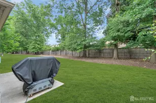 44 Park Gate Dr Dr, Edison, NJ 08820 - Photo 19