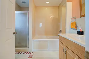 100 Trieste St, Iselin, NJ 08830 - Photo 15