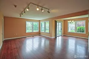 2A Bristol Ct, Monroe Township, NJ 08831 - Photo 3