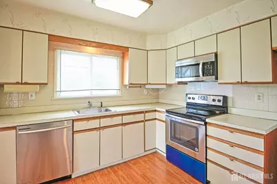 2-A Bristol Court, Monroe Township, NJ 08831 - Photo 7