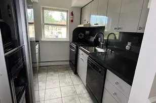 55 Gill Ln, Iselin, NJ 08830 - Photo 5