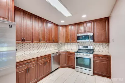 73 Goodwin Drive, North Brunswick Township, NJ 08902 - Photo 17
