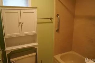 74 Warner St, Fords, NJ 08863 - Photo 7