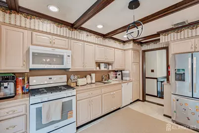 40 Winding Road, Iselin, NJ 08830 - Photo 15