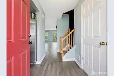57 Victoria Drive, Franklin Township, NJ 08873 - Photo 5