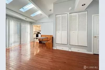 122 Vineyard Road, Edison, NJ 08817 - Photo 11