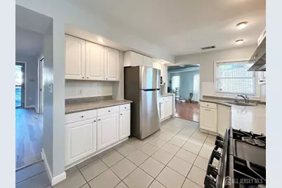 122 Vineyard Road, Edison, NJ 08817 - Photo 9