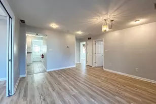 122 Vineyard Rd, Edison, NJ 08817 - Photo 7