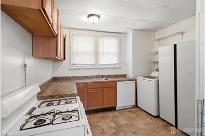 275 Laurence Parkway, Old Bridge Township, NJ 08879 - Photo 9