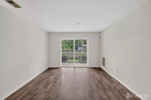 1313 Fernwood Ct, New Brunswick, NJ 08901 - Photo 11