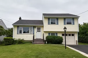 304 Fairlamb Ave, South Plainfield, NJ 07080 - Photo 1