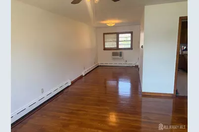 304 Fairlamb Avenue, South Plainfield, NJ 07080 - Photo 3