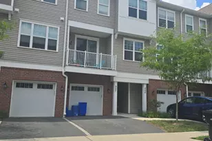 907 Greenland Square, Highland Park, NJ 08904 - Photo 1