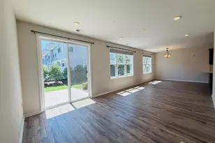 907 Greenland Square, Highland Park, NJ 08904 - Photo 19