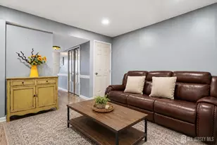 12 Anderson Ct, East Brunswick Township, NJ 08816 - Photo 11