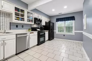 12 Anderson Ct, East Brunswick Township, NJ 08816 - Photo 7