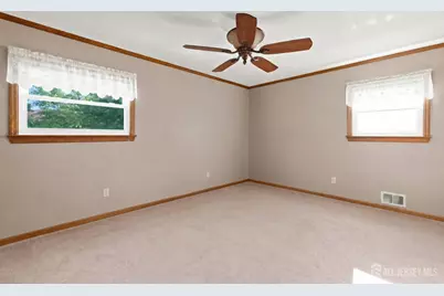 62 Pinho Avenue, Carteret, NJ 07008 - Photo 17
