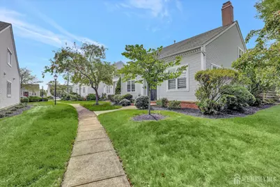 75 Winthrop Road #D, Monroe Township, NJ 08831 - Photo 1