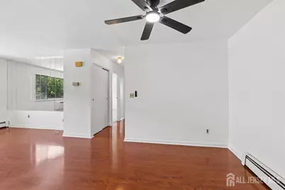 816 Cricket Lane, Woodbridge Township, NJ 07095 - Photo 9