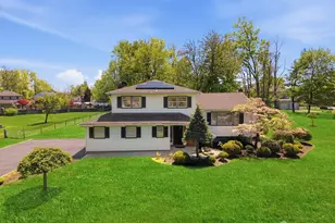 34 Ventnor Dr, Edison, NJ 08820 - Photo 1