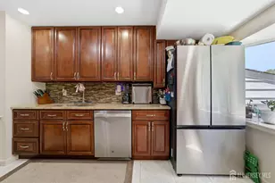 34 Ventnor Dr, Edison, NJ 08820 - Photo 29