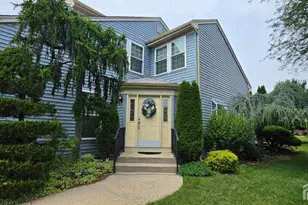 4 Wingate Ct, Monroe Township, NJ 08831 - Photo 1