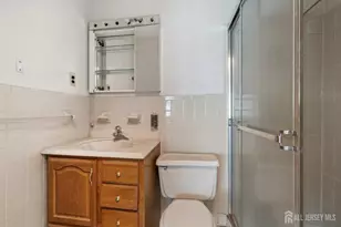 703 Merrywood Dr, Edison, NJ 08817 - Photo 23
