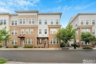 26 Fleet Street, North Brunswick Township, NJ 08902 - Photo 1