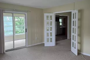 456N Roxbury Ln, Monroe Township, NJ 08831 - Photo 3