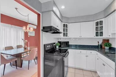 21 McGuire Street, Metuchen, NJ 08840 - Photo 11