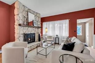 21 McGuire St, Menlo Park Terrace, NJ 08840 - Photo 5