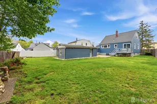 1 Park Pl, North Brunswick Township, NJ 08902 - Photo 33