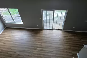14 Central Square Park, Metuchen, NJ 08840 - Photo 17
