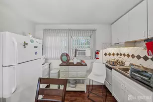308 Columbus Pl, New Brunswick, NJ 08901 - Photo 17