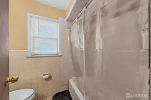 308 Columbus Pl, New Brunswick, NJ 08901 - Photo 9